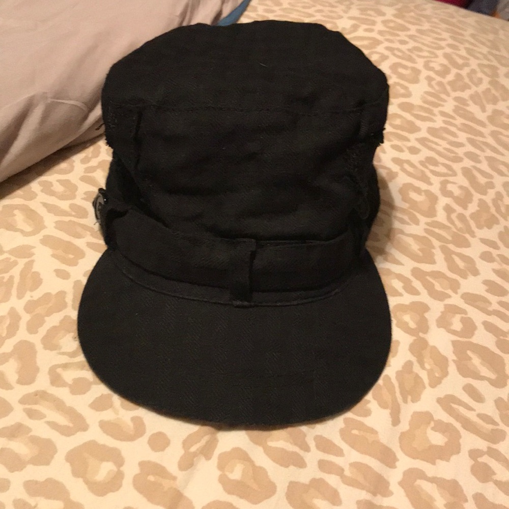 Black hat